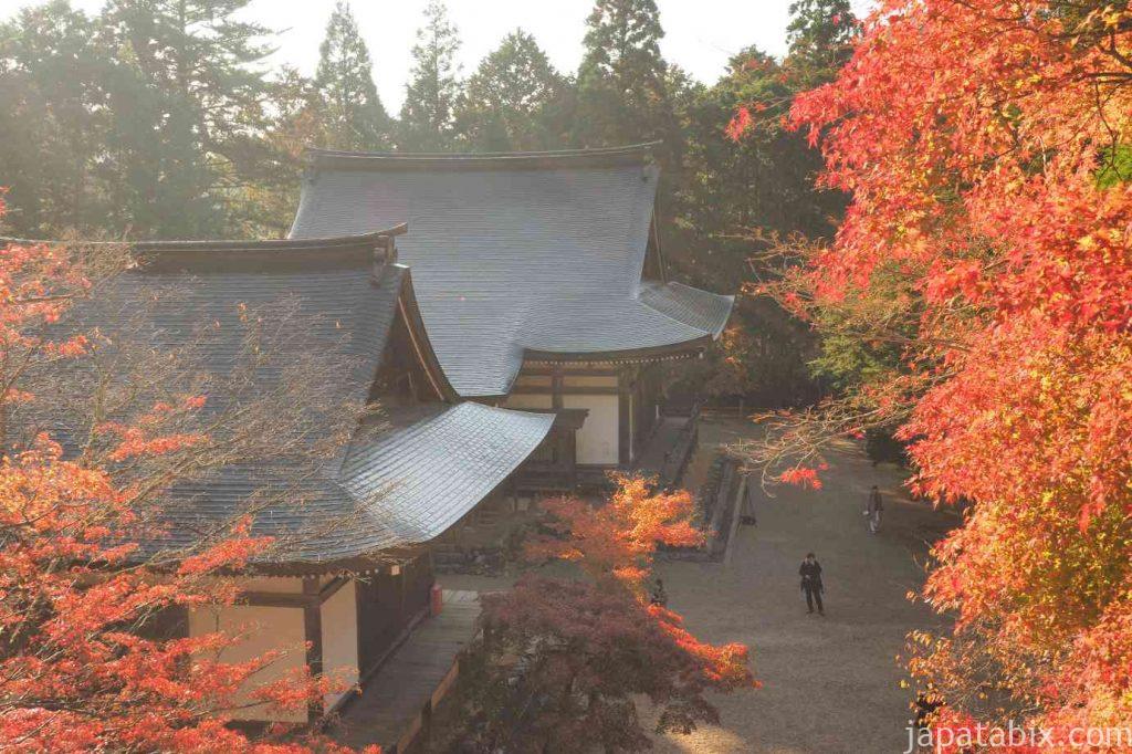 京都 高雄 神護寺 五大堂と毘沙門堂と紅葉