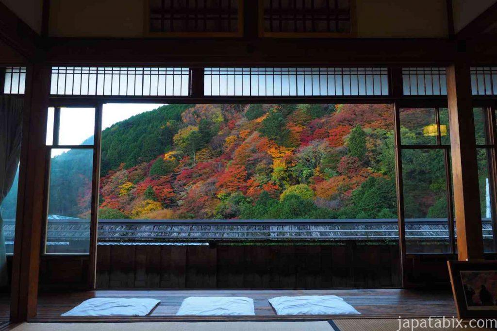 京都 西山 善峯寺 書院から見た紅葉