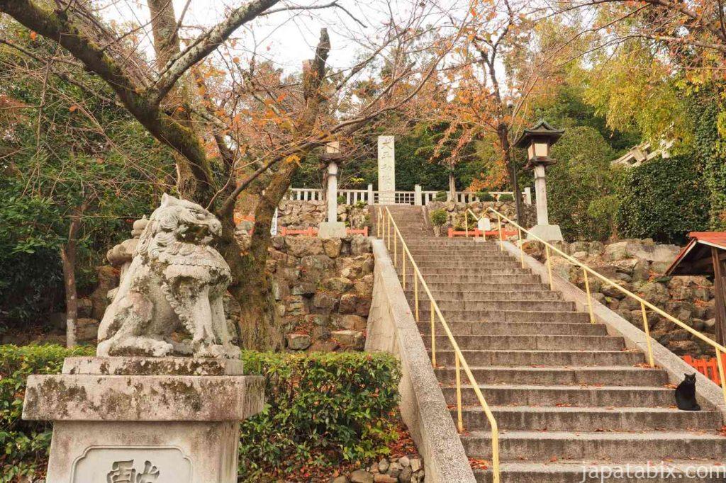 京都 建勲神社 石段