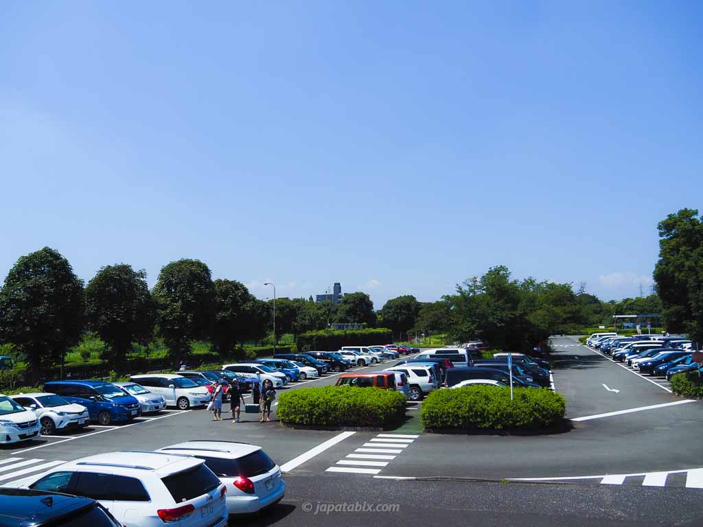 国営昭和記念公園の立川口 駐車場
