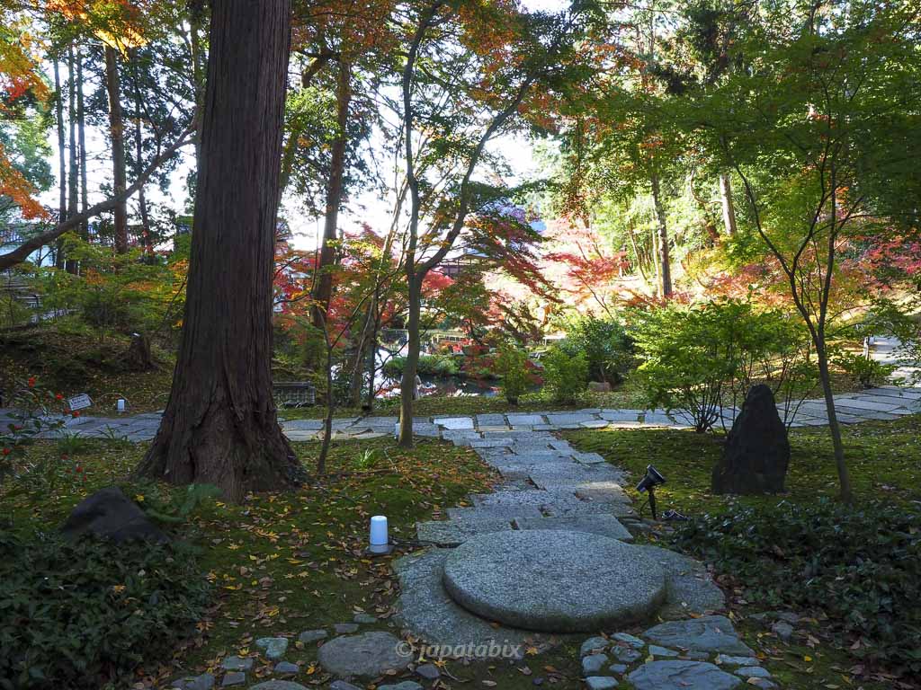 京都 くろ谷 金戒光明寺 紫雲の庭 ご縁の道