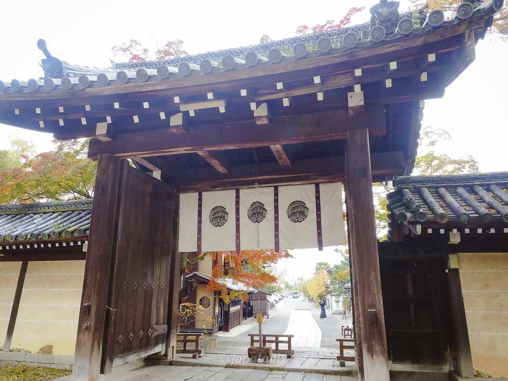 京都 今宮神社　東門