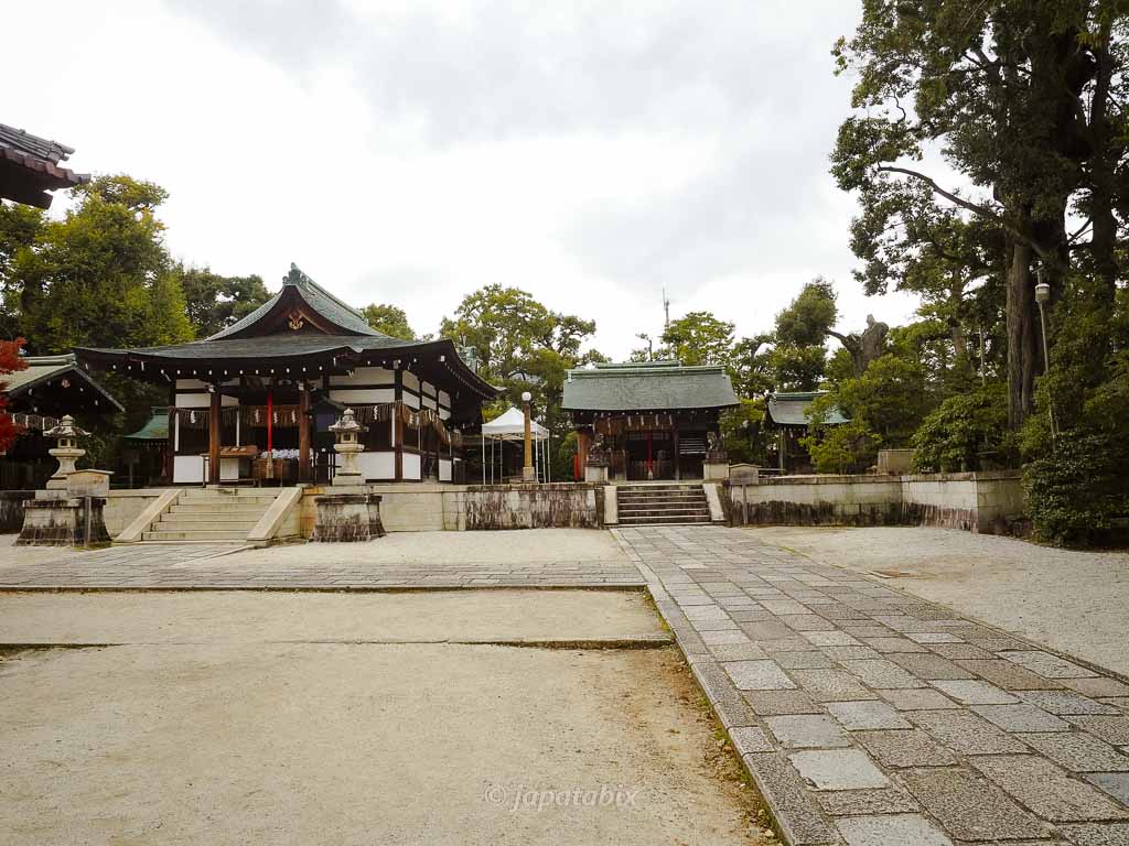 京都 敷地神社（わら天神宮）　本殿