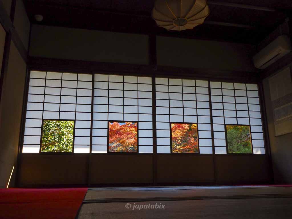京都 雲龍院 蓮華の間 しき紙の景色